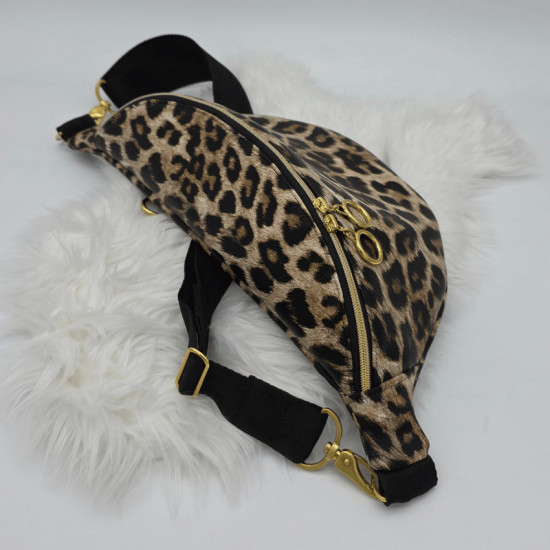 Preview: Gürteltasche / Crossbody Bag Junis - Leo